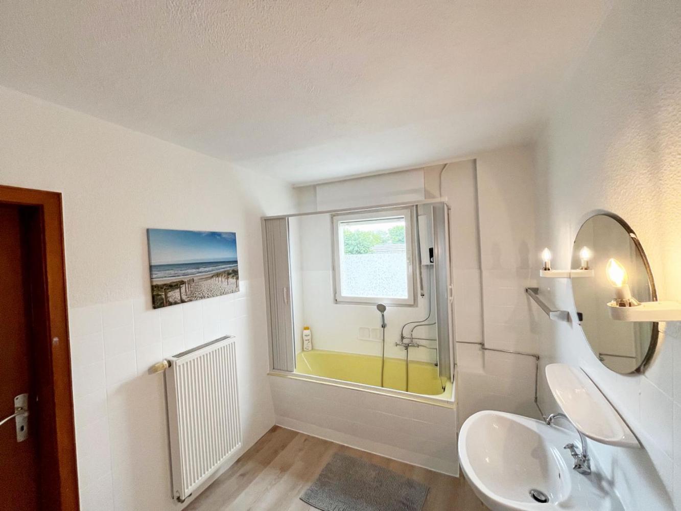 5 Room Apartment In Zuelpich Цюльпих Экстерьер фото